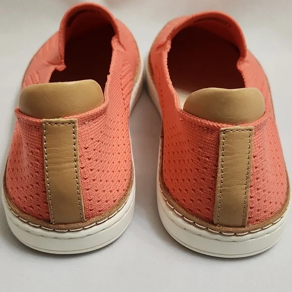 UGG Sammy Slip-on Coral Knit sneakers (w size 9) - Picture 8 of 10